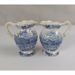 Vintage Artmark Beautiful Country Castle Design 3" Salt & Pepper Shakers Japan